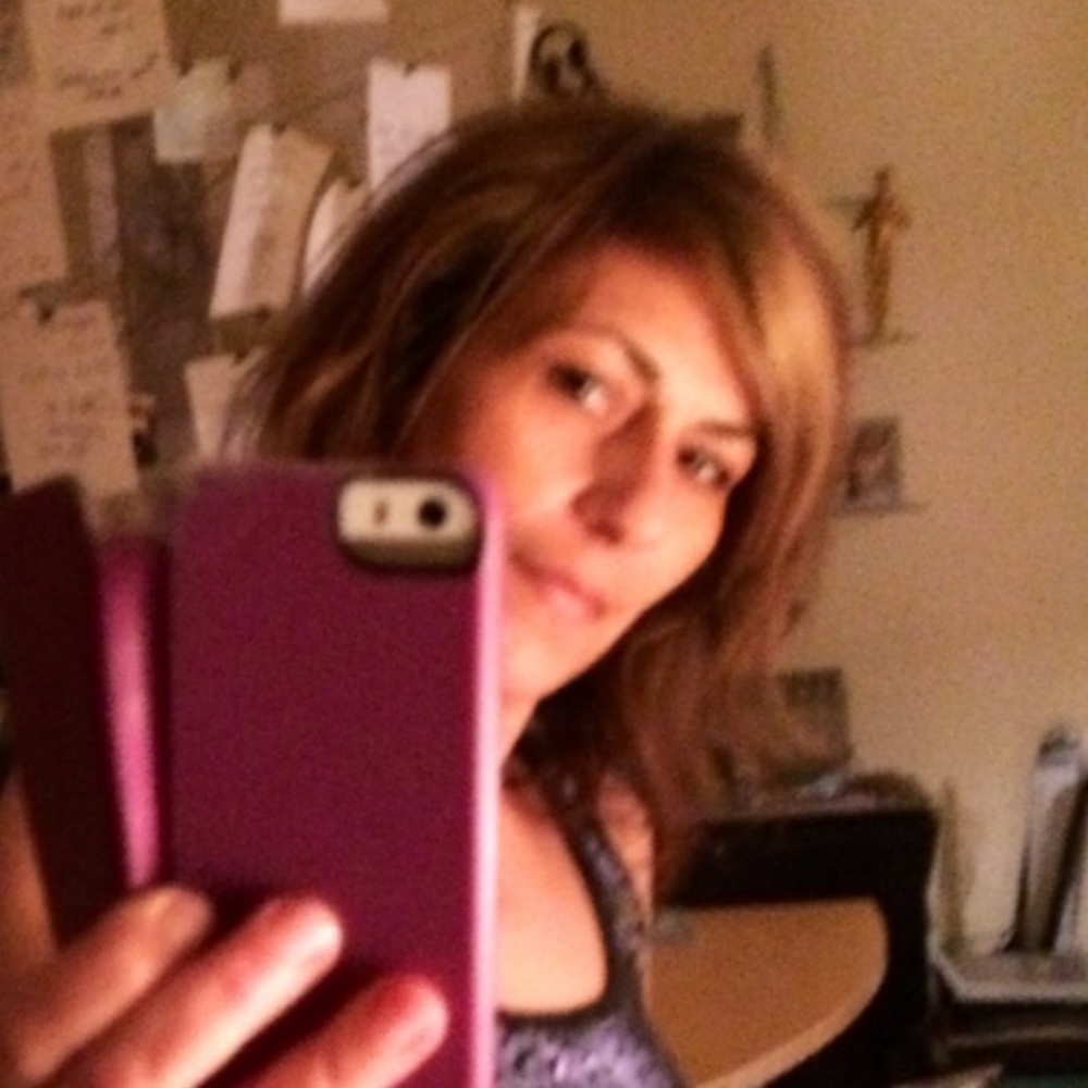 Meet your Posher, Gina